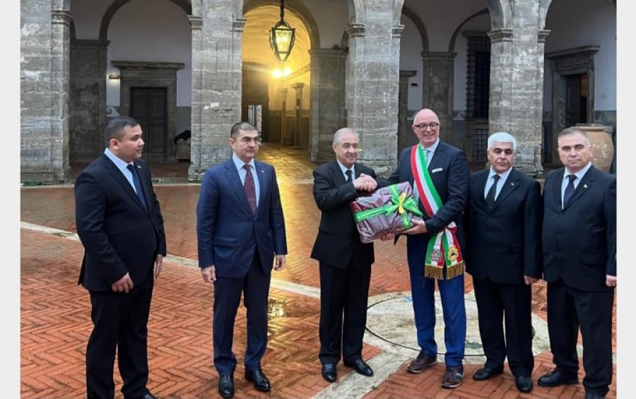 turkmenskaya-delegaciya-obsudila-razvitie-nauchnogo-sotrudnichestva-v-akvasparte