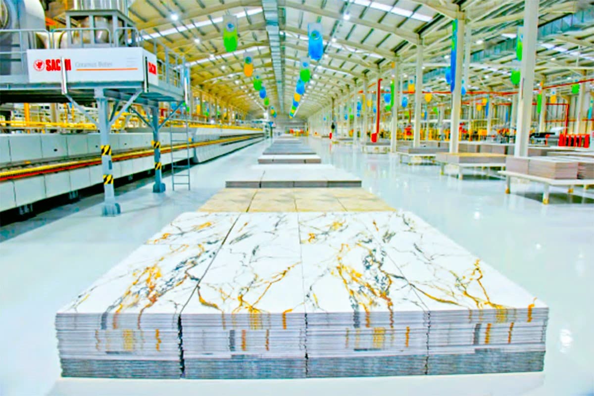 v-turkmenistane-otkrylsya-novyj-zavod-keramicheskoj-produkcii-baherden