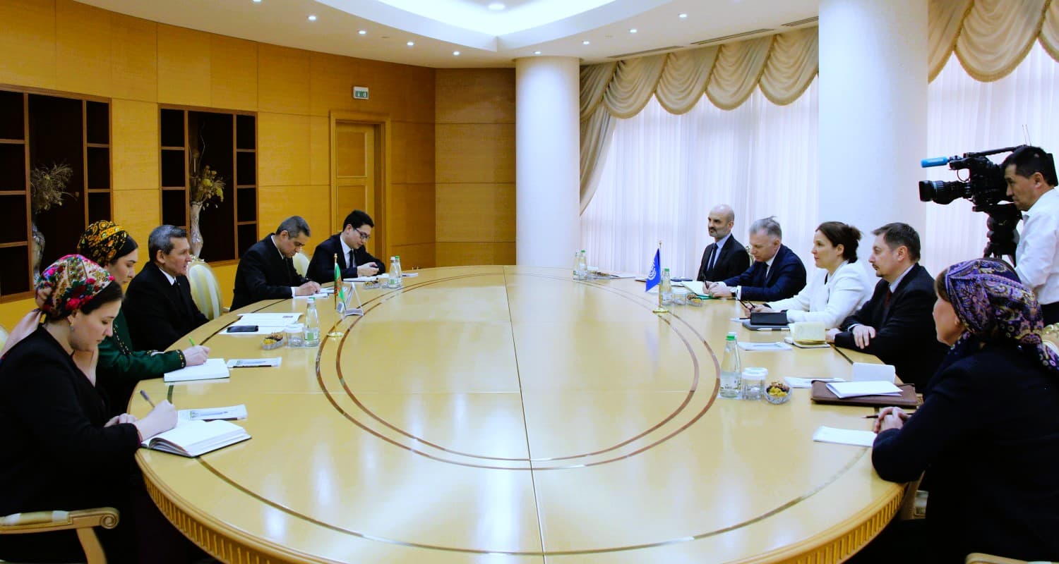 turkmenistan-we-halkara-zahmet-guramasy-2025-nji-yyldaky-umumy-maksatlar-barada-ylalasdylar