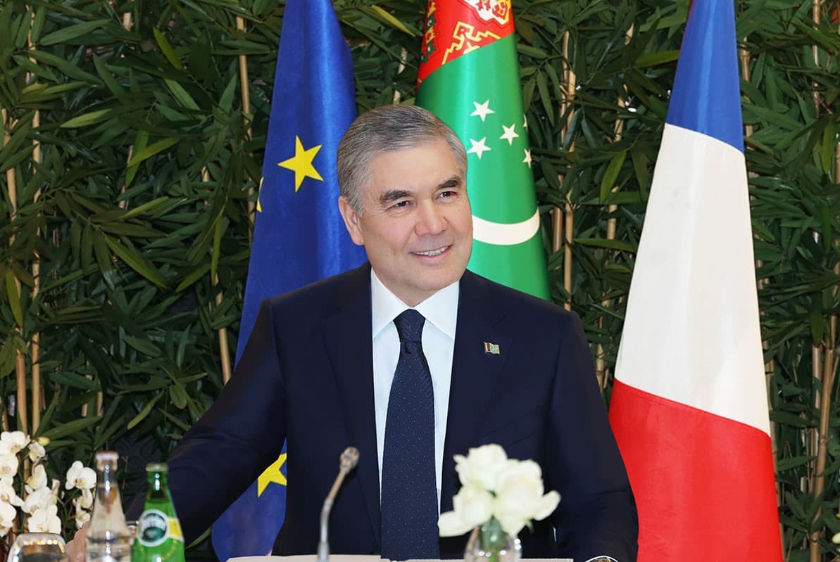 berdymuhamedov-forum-parizh