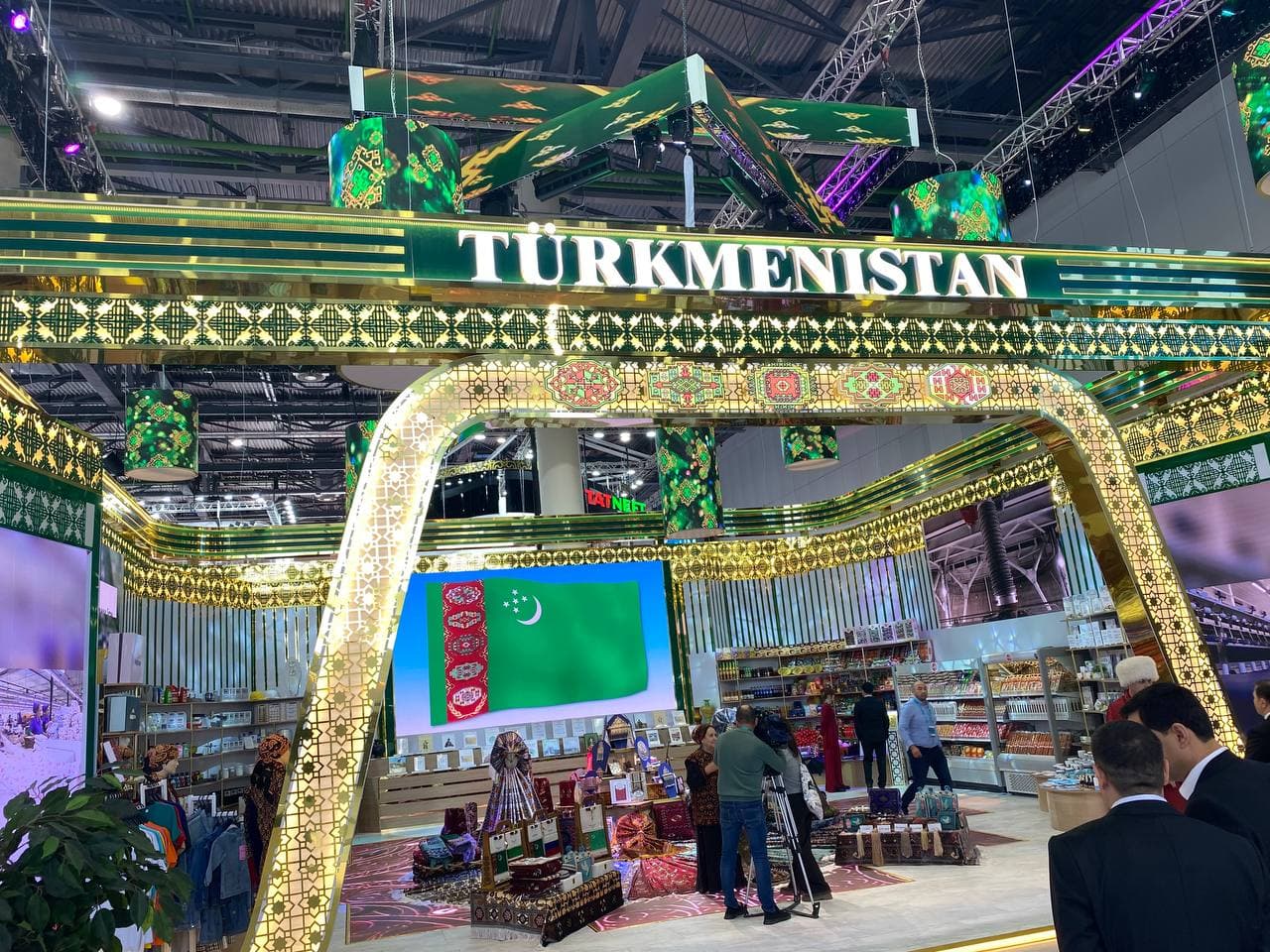 turkmenistan-aktivno-uchastvuet-v-kazanforum-fotoreportazh