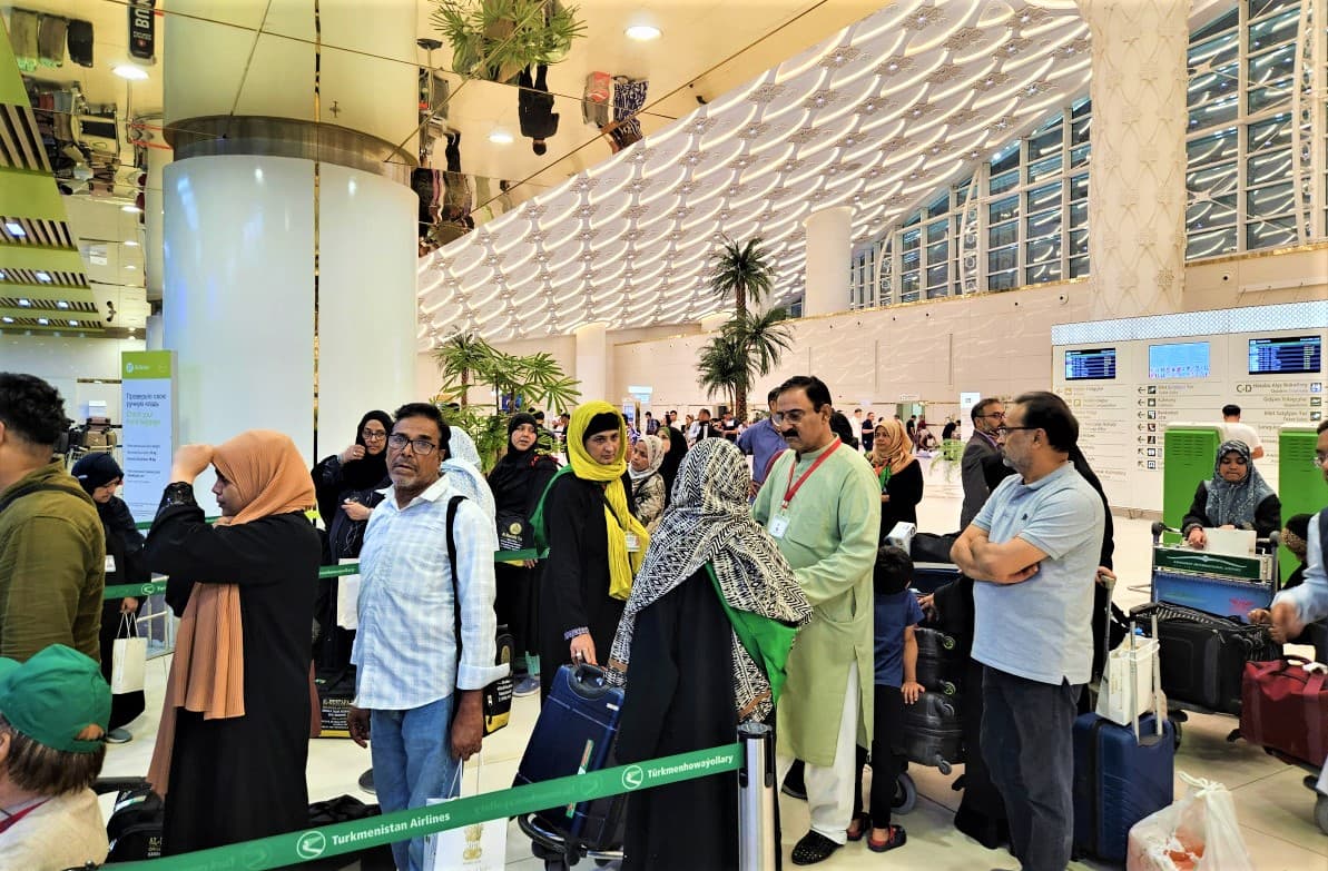 turkmenistan-ynamdar-ynsanperwer-kopri-asgabadyn-yardam-bermegi-bilen-4000-adam-oylerine-dolandylar