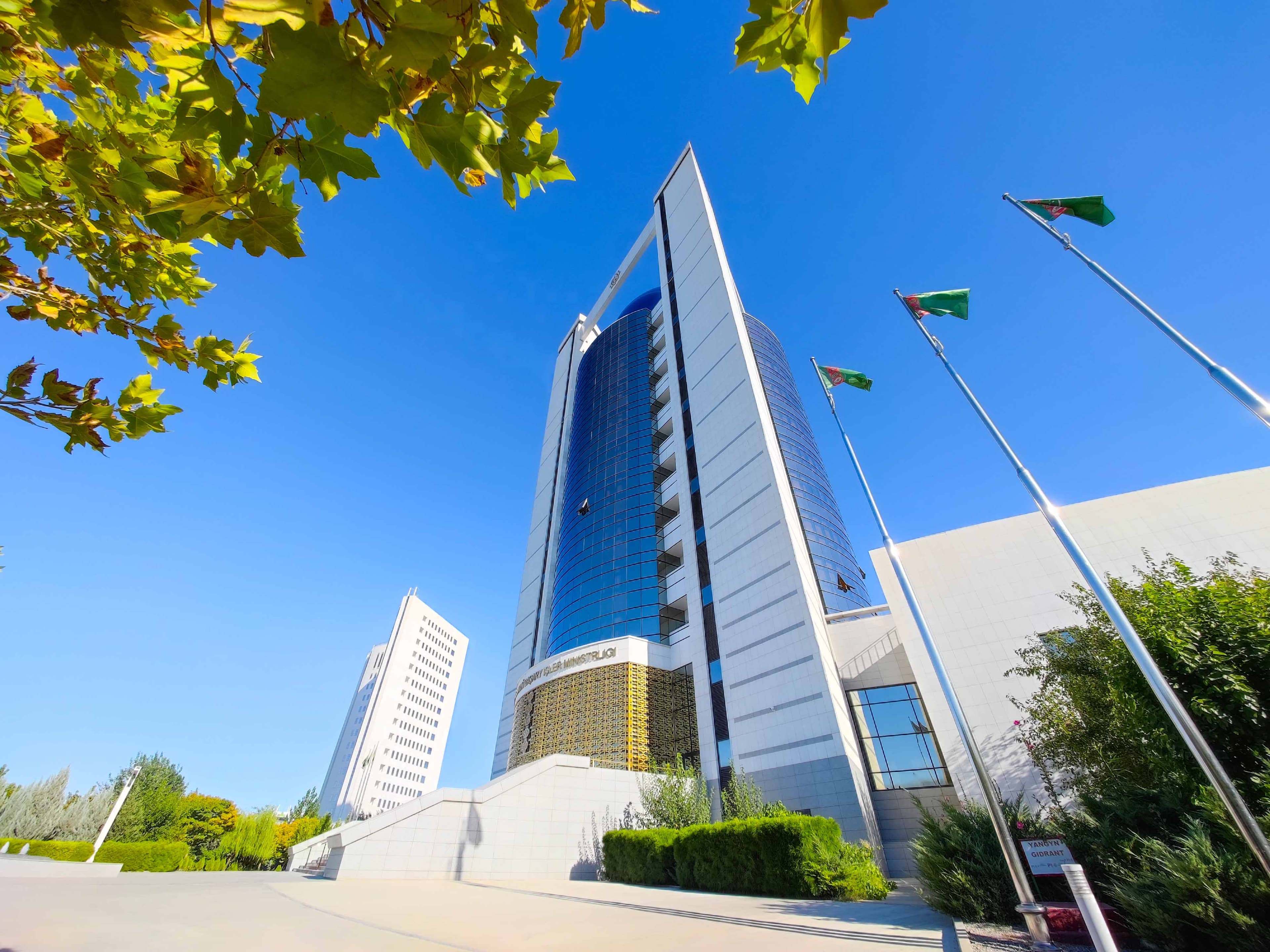 Turkmenistan’s Active Diplomacy: LLDC3 Preparations in Focus of Telephone Talks
