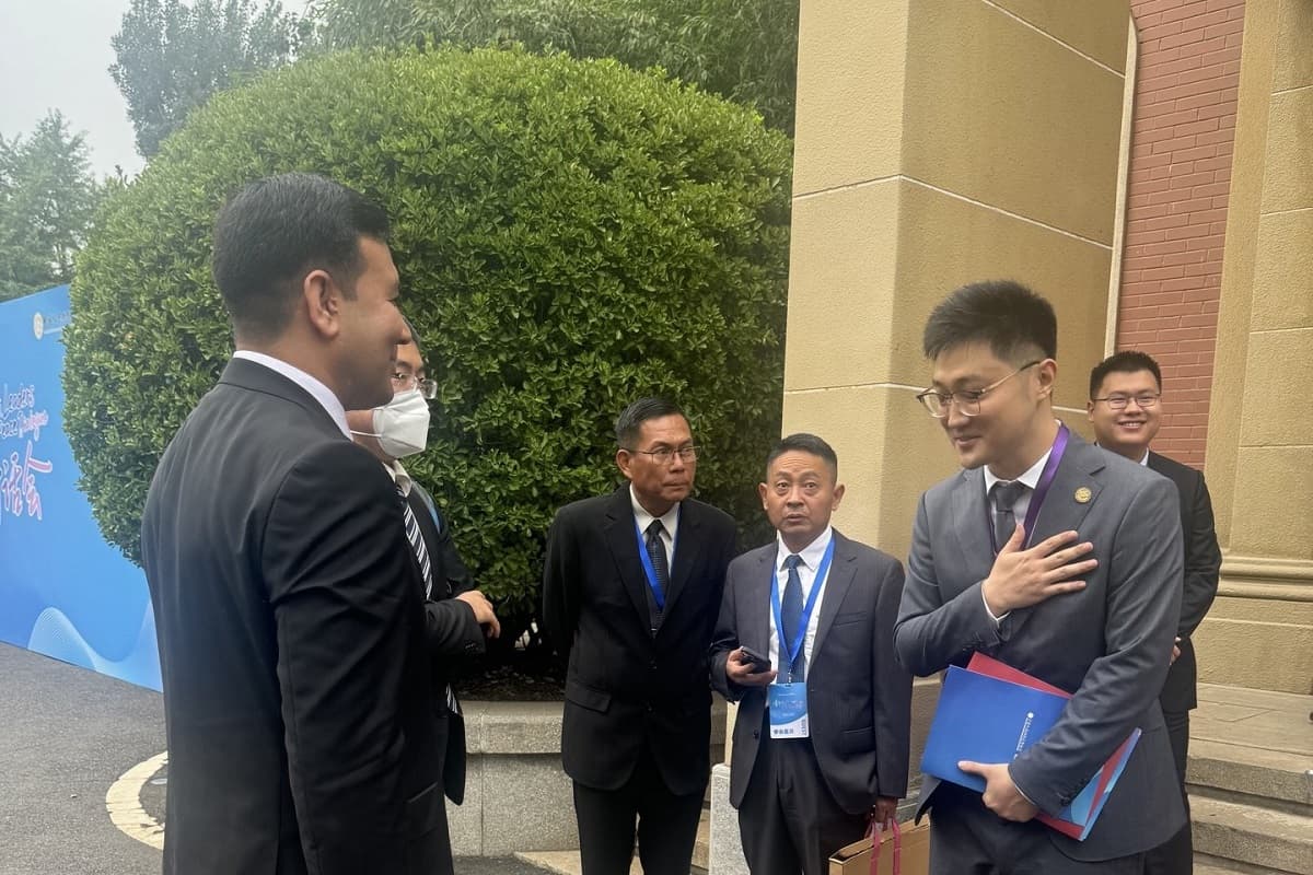 pekin-molodezh-zhurnalisty-turkmenistan