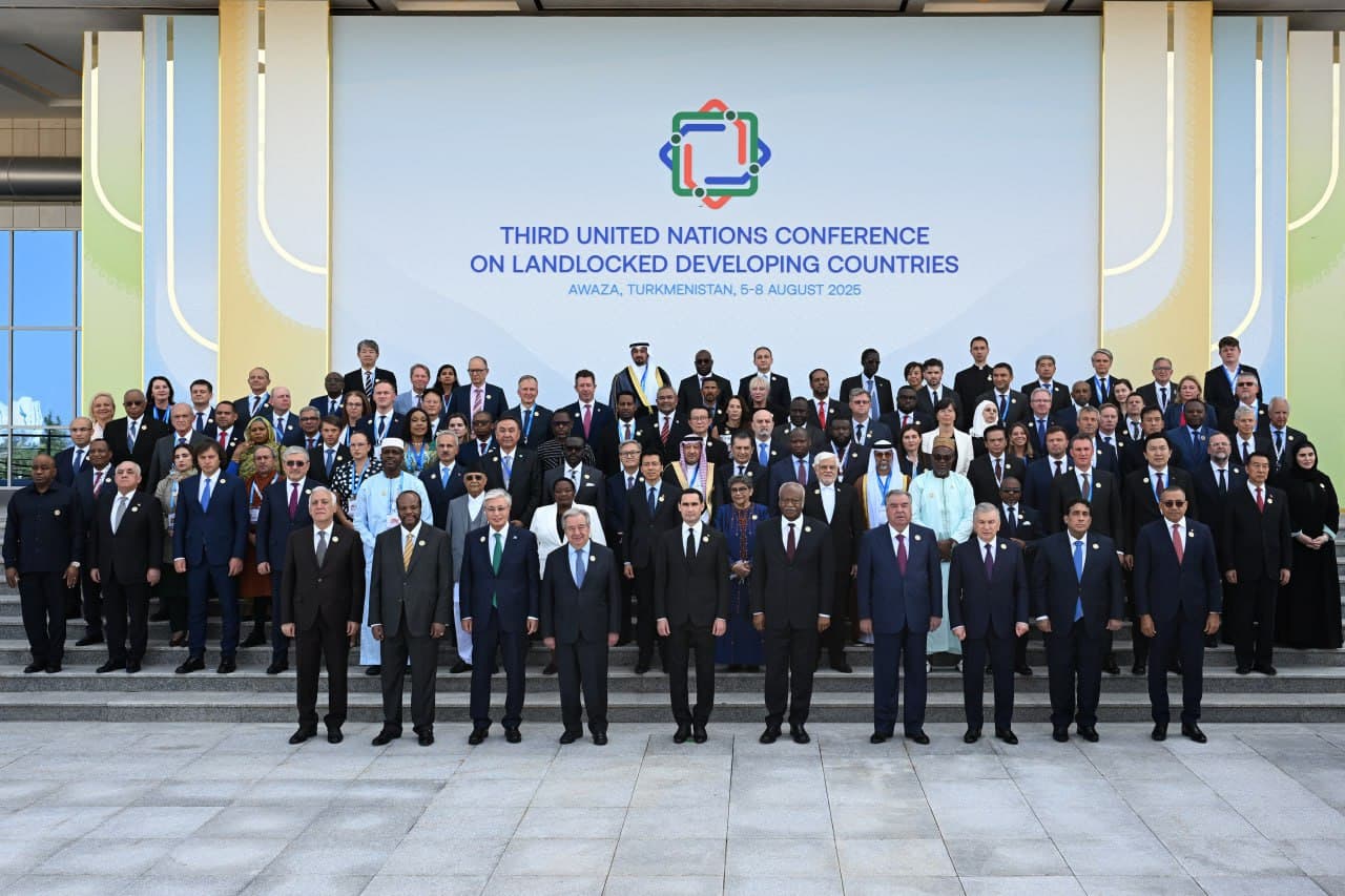 prezident-turkmenistana-initsiativy-oon-lldc-avaza