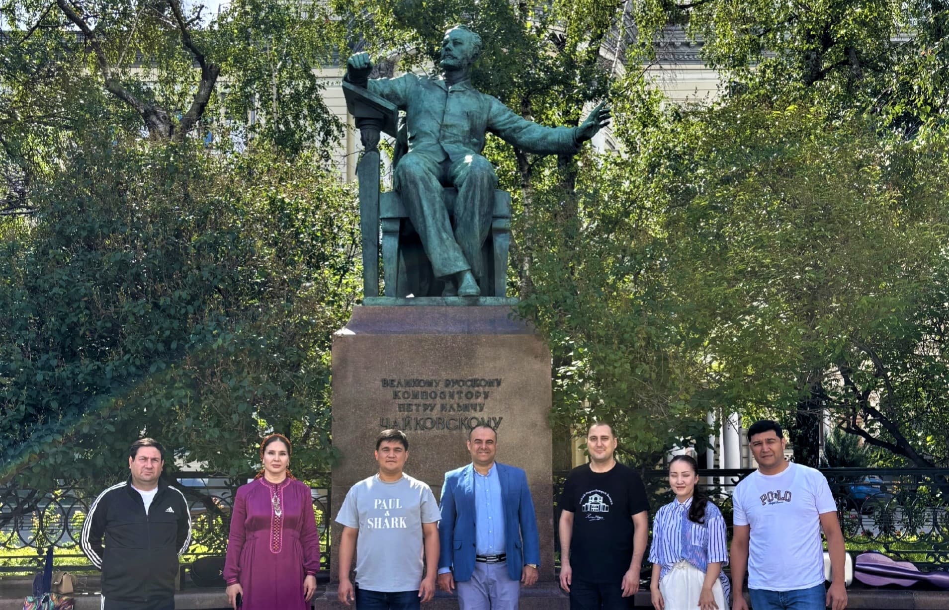 Музыка мира, музыка дружбы: взгляд за кулисы московского концерта