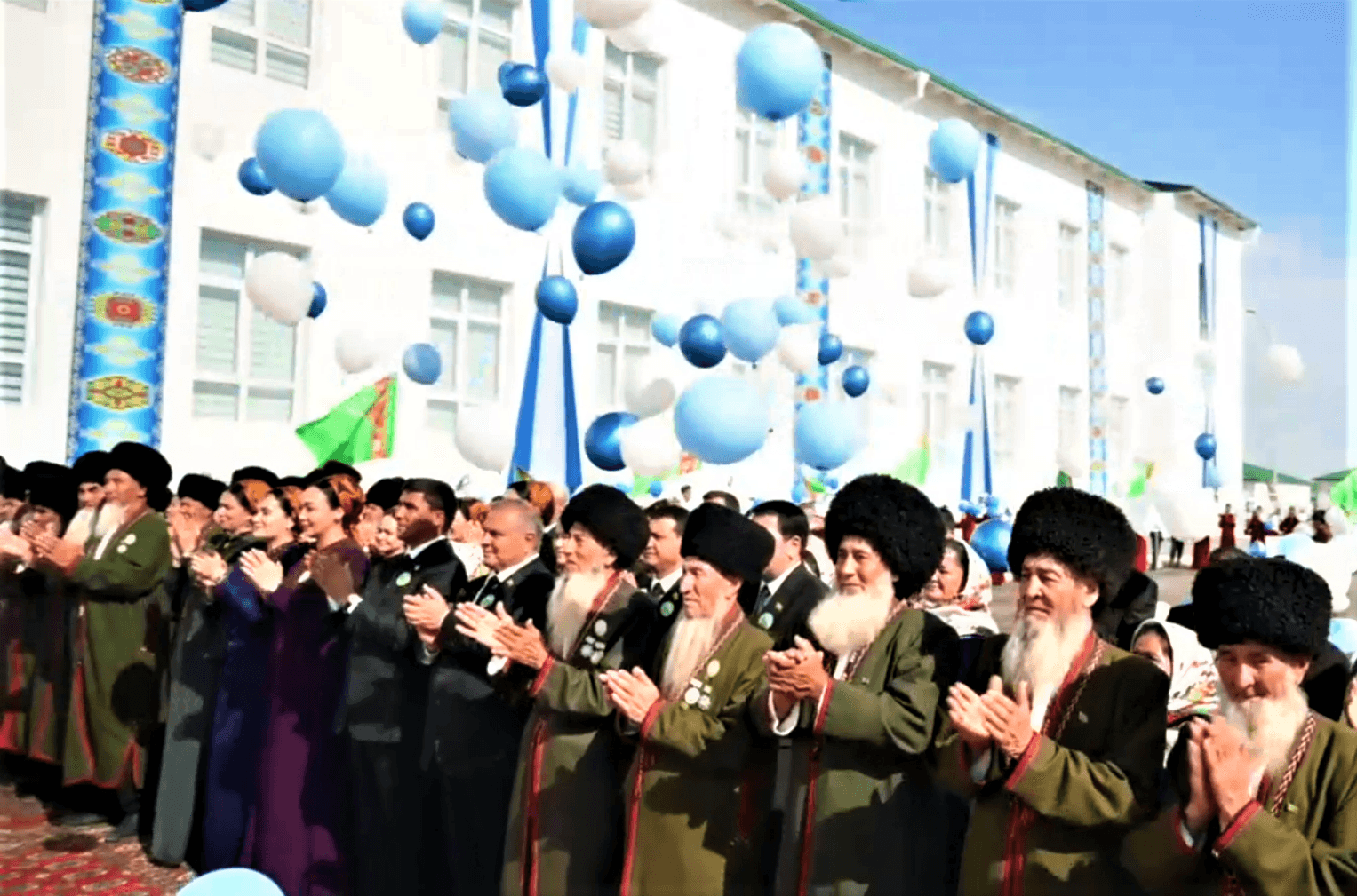 Посёлок Битараплык: как меняется жизнь сельских территорий Туркменистана