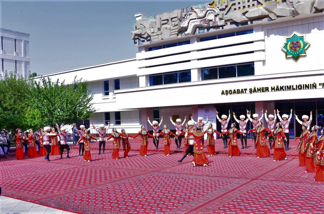 ashgabat-welcomes-delegates-xxvi-conference-world-turkmens-humanitarian-association