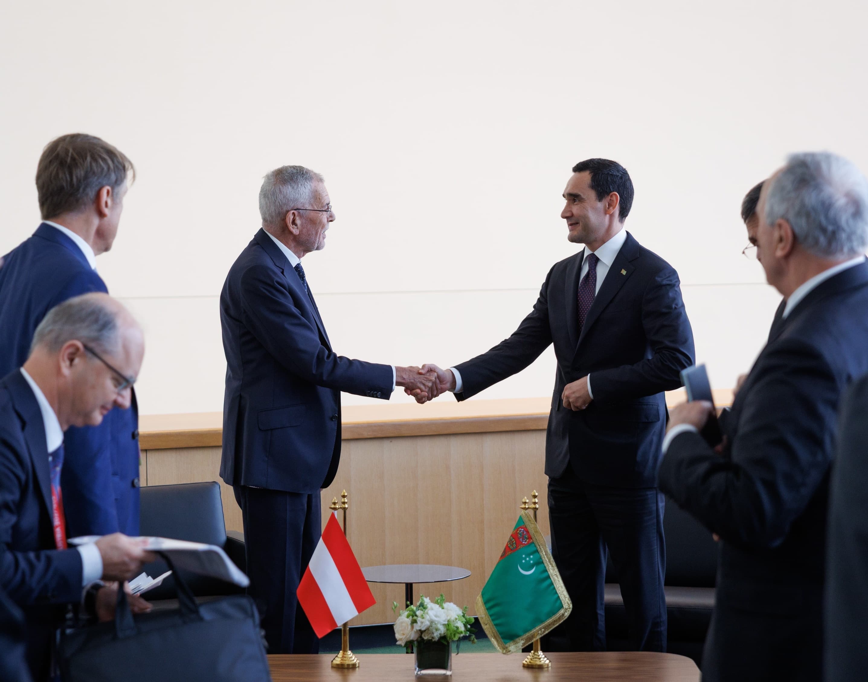 The President of Turkmenistan met with the Federal President of Austria.