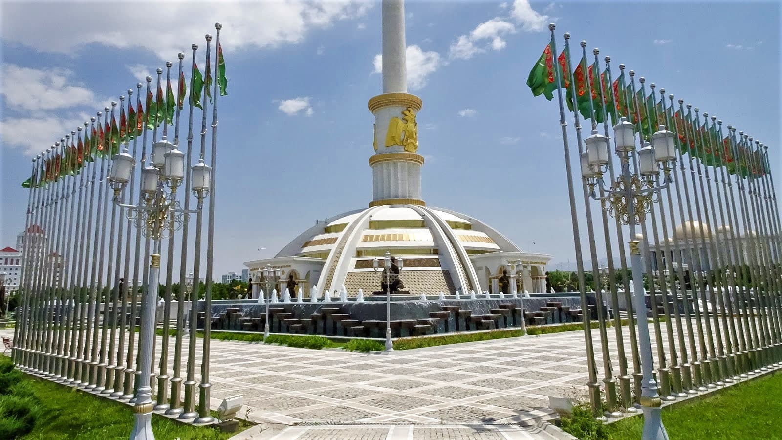 Xi, Putin, Trump, and other heads of state congratulated Turkmenistan on Independence Day