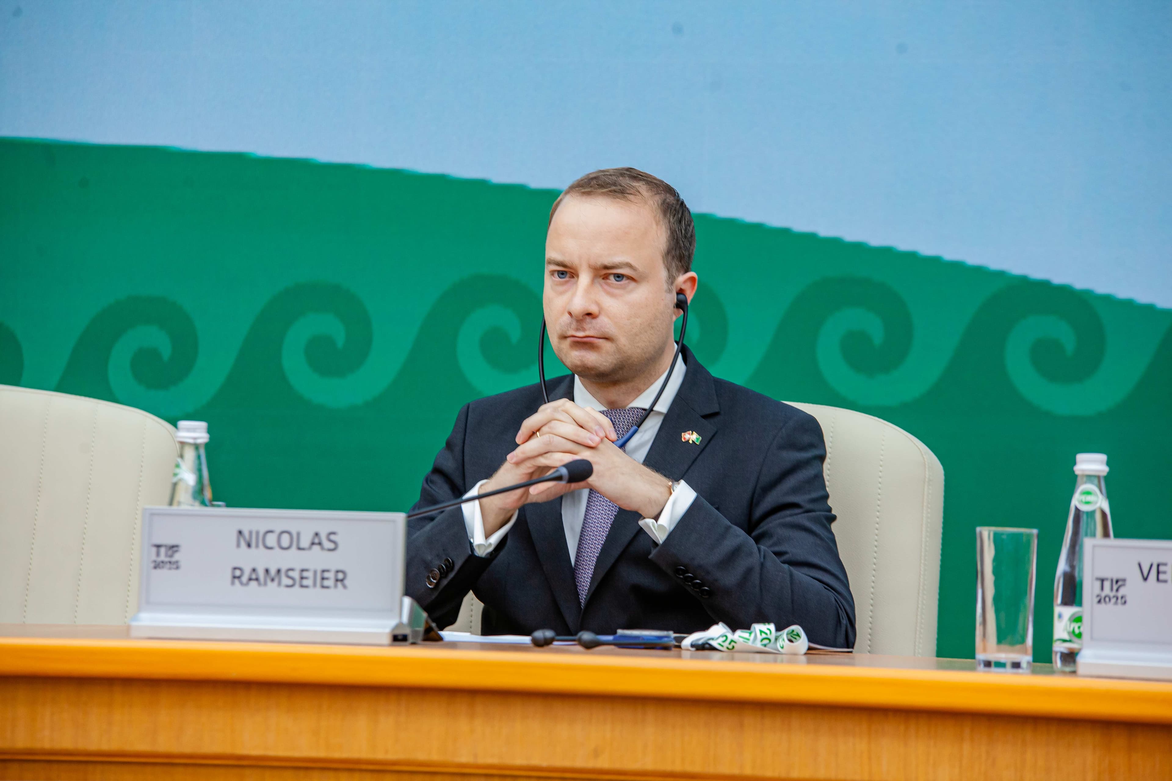 shveytsariya-turkmenistan-neytralitet-biznes