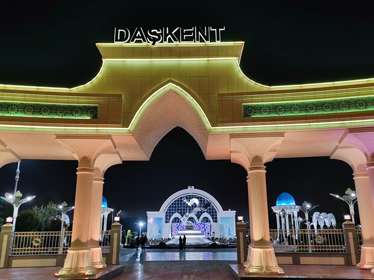 ashhabad-park-tashkent-druzhba