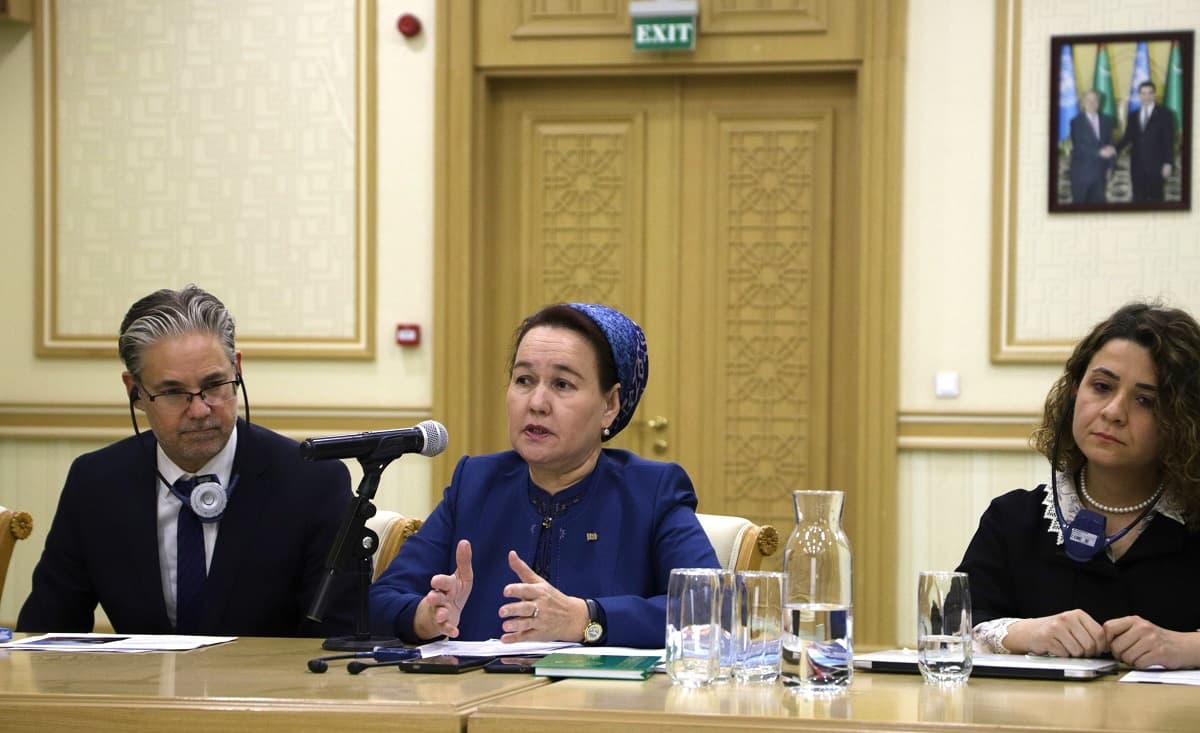 turkmenistan-bilen-turkiye-respublikasy-cagalaryn-hukuklaryny-goramak-boyunca-ondebaryjy-tejribelerini-paylasyarlar