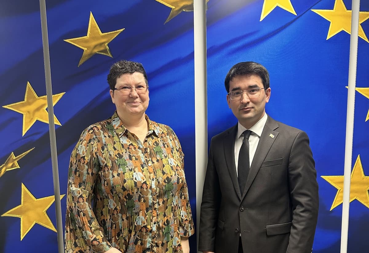 transport-topic-foreground-interaction-eu-and-central-asia-2025