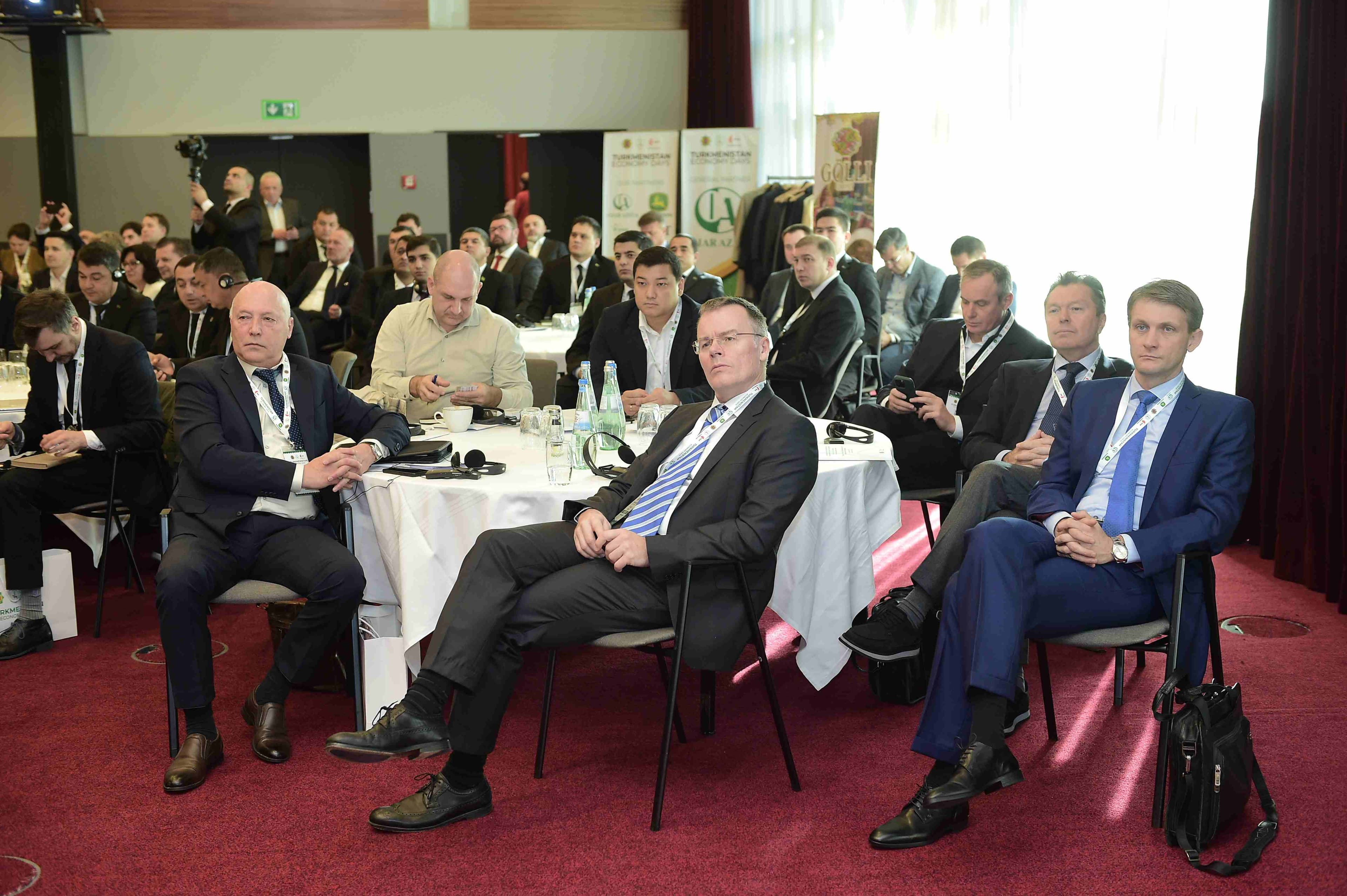 outcomes-days-turkmenistans-economy-frankfurt-figures-emotions-results