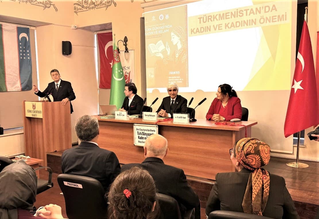 stambul-nedelya-turkmenskoy-literatury-tyurksoy