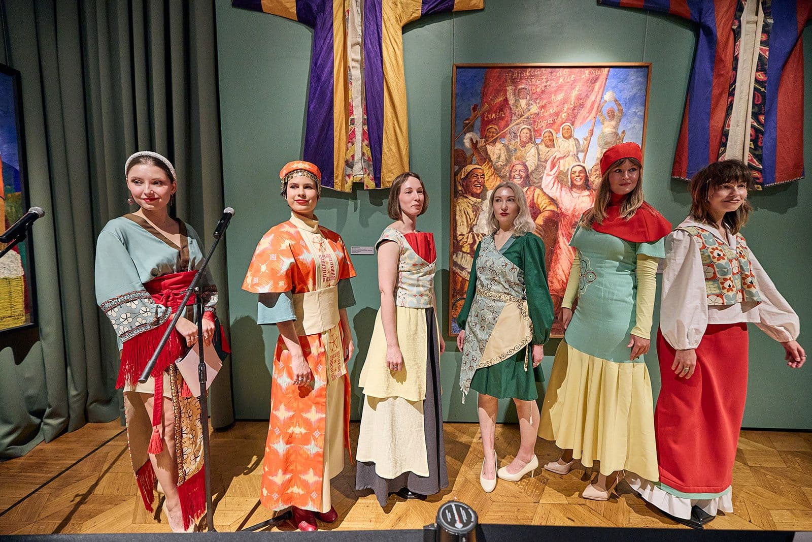 museum-oriental-arts-exhibition-heritage-central-asia-includes-designer-costumes