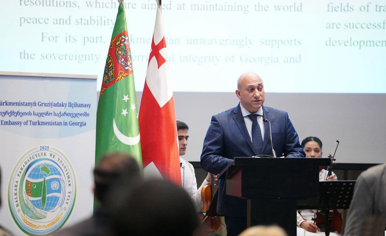 gruziya-prazdnovanie-30-let-neytralitet-turkmenistan