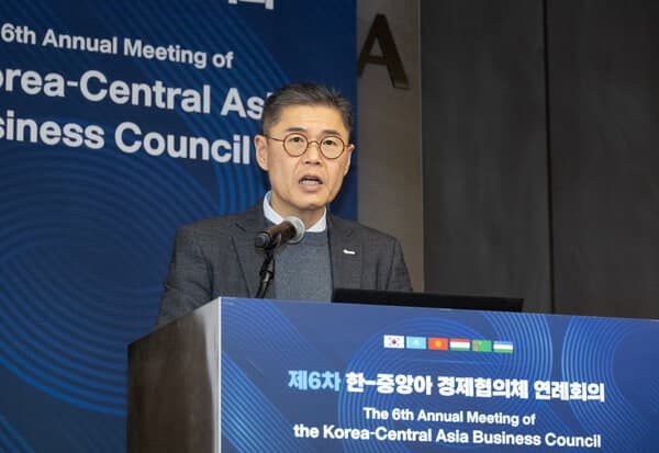 merkezi-aziya-we-koreya-dialogda-emeli-ana-uns-bererler-seul-sebit-ucin-oz-modellerini-hodurleyar