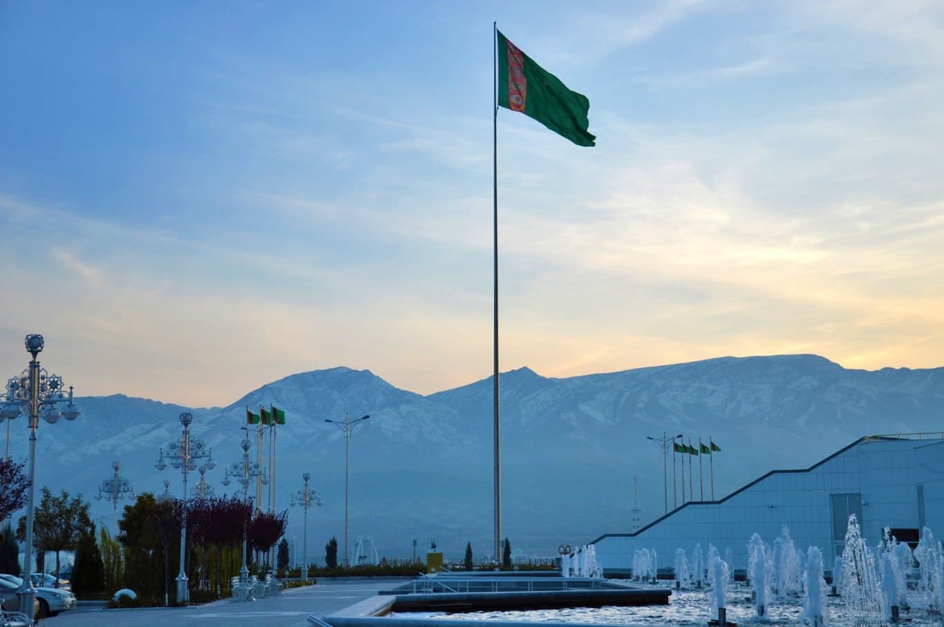 vyhodnyye-dni-neytralitet-dekabr-turkmenistan