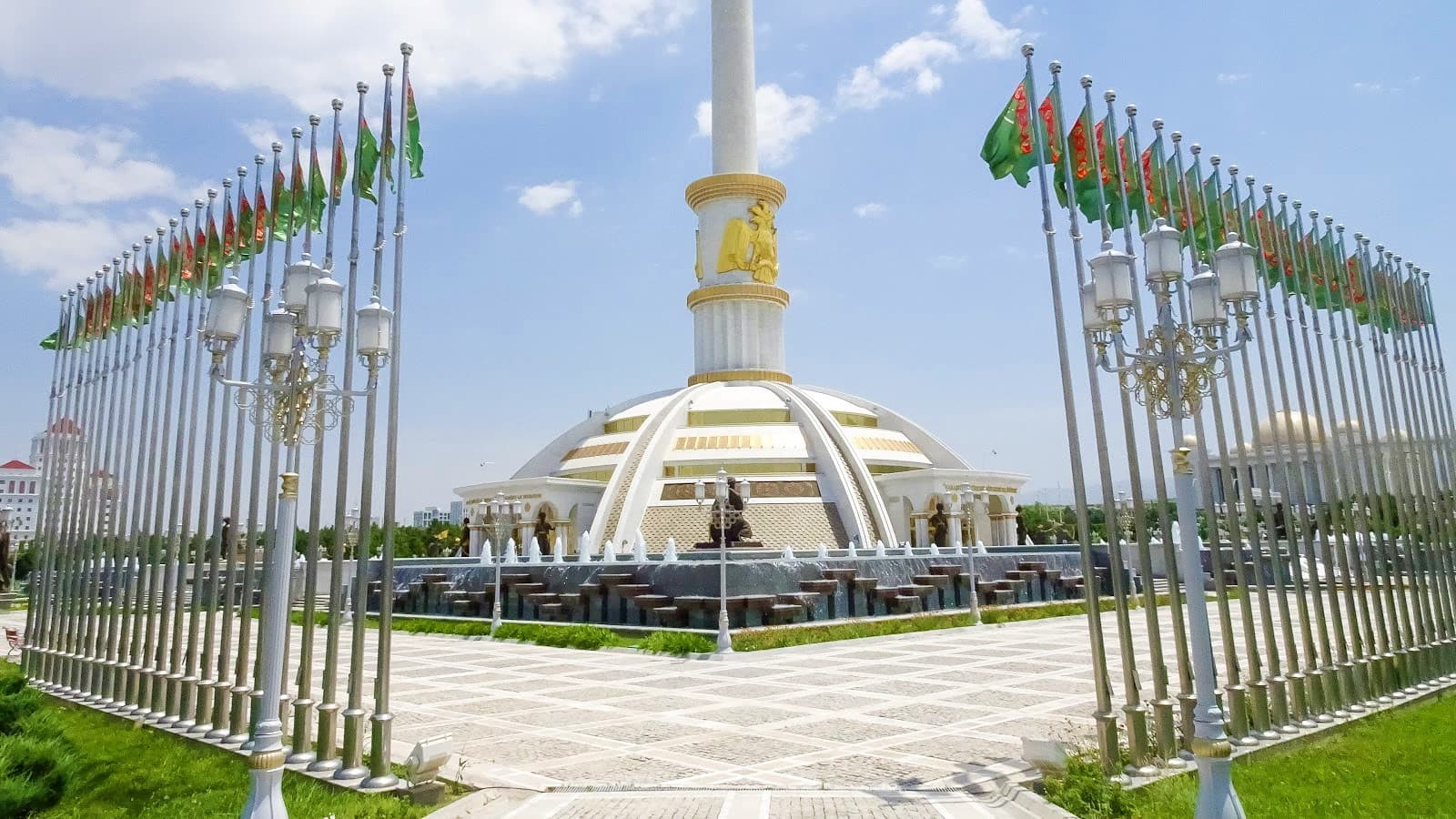 president-and-members-government-turkmenistan-were-presented-commemorative-medal