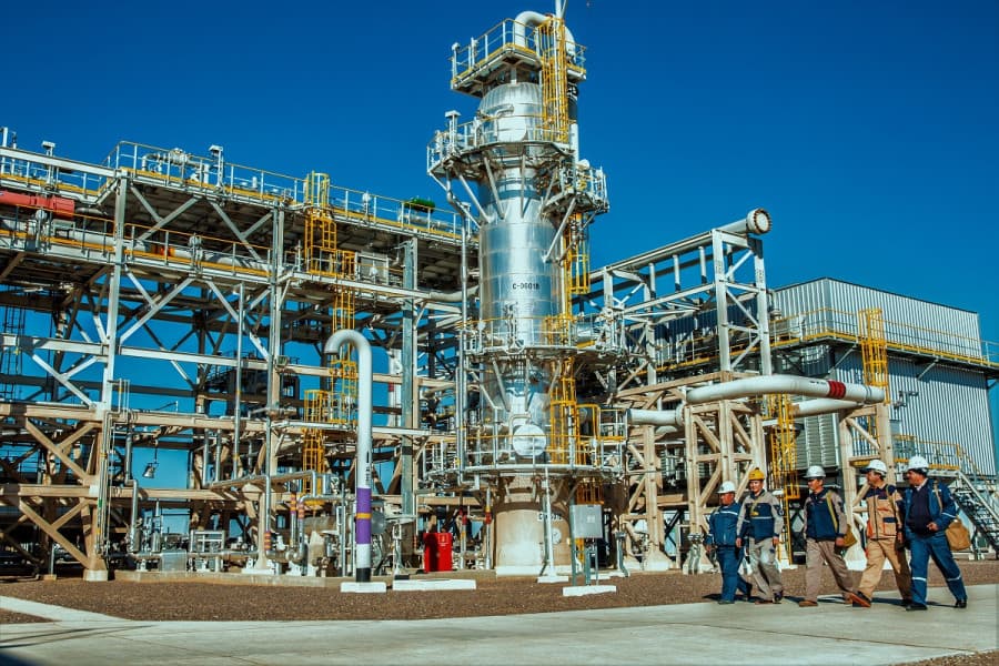 president-turkmenistan-congratulated-oil-and-gas-industry-workers-and-geologists