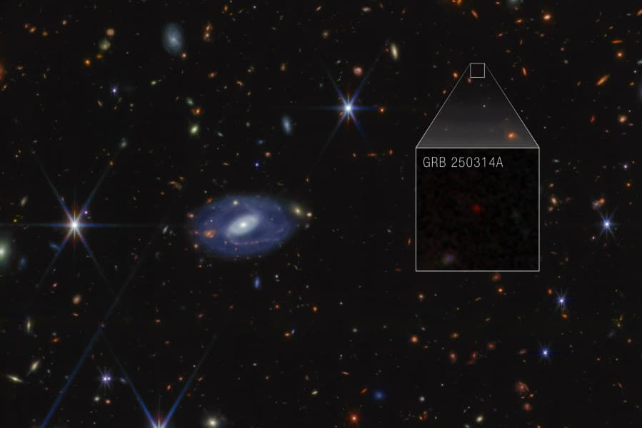 yagtylygyn-arheologiyasy-jeyms-uebb-taryhda-uzakdaky-yyldyzyn-olum-pursadyny-hasaba-aldy