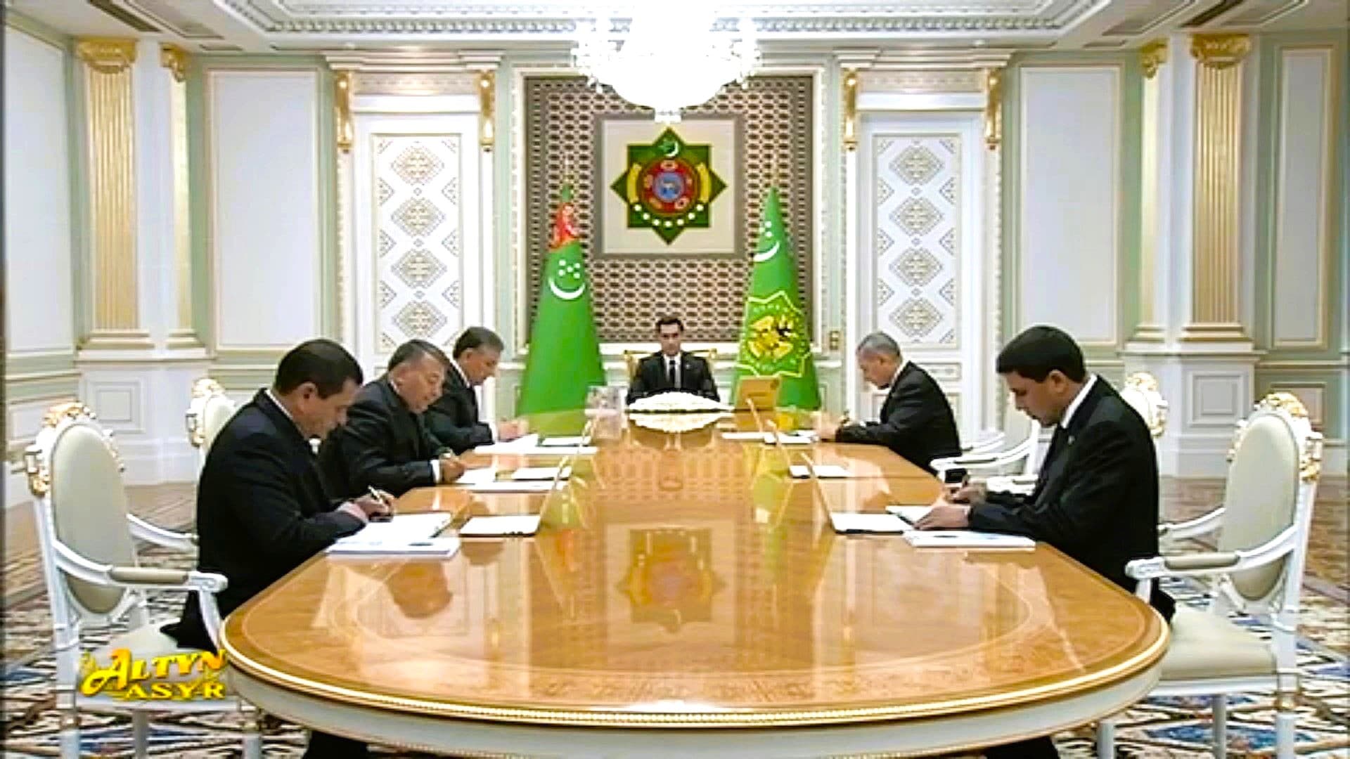 prezident-turkmenistana-provel-soveshchanie-po-voprosam-selskogo-hozyajstva