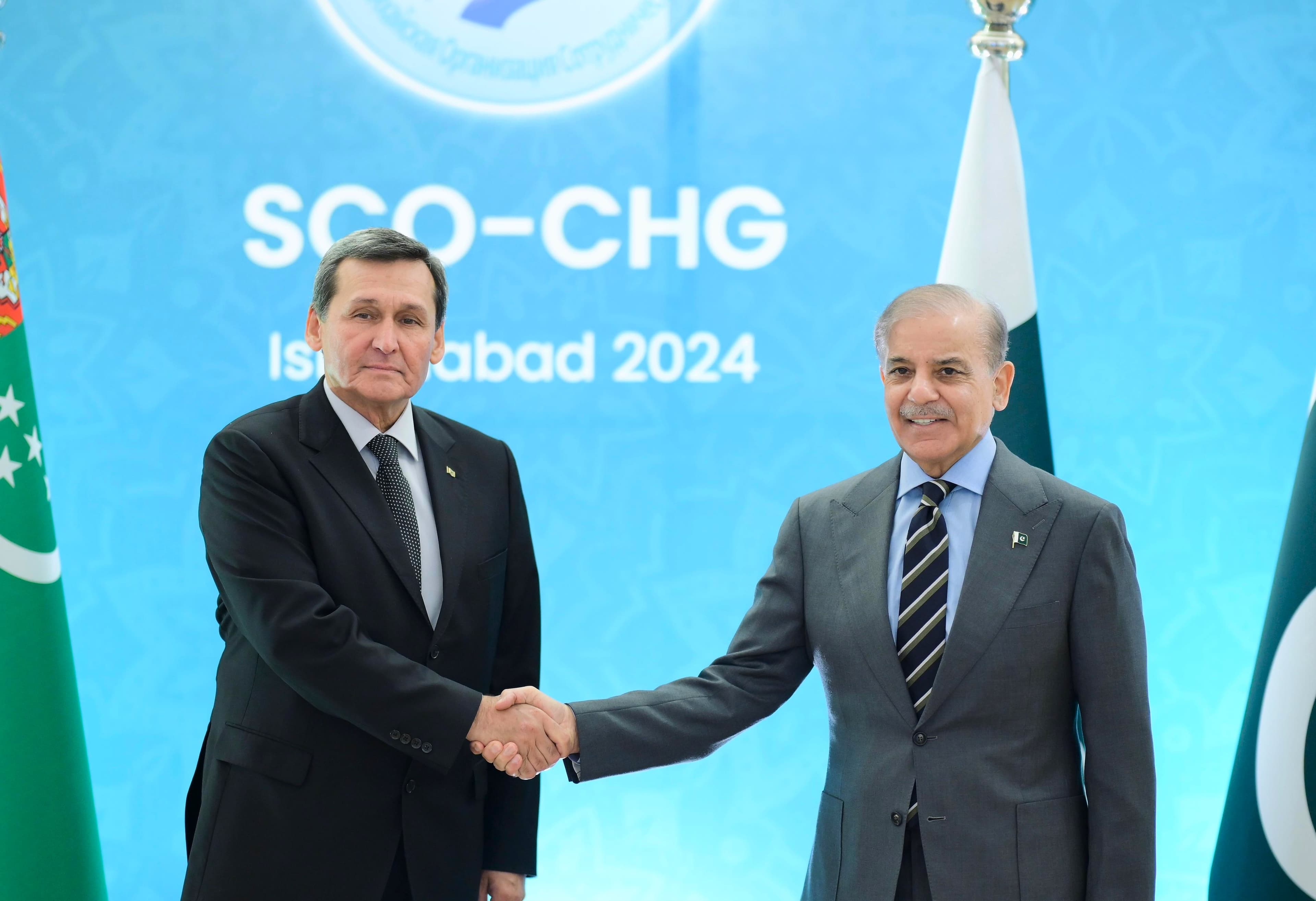 ministr-inostrannyh-del-turkmenistana-vstretilsya-s-premer-ministrom-pakistana