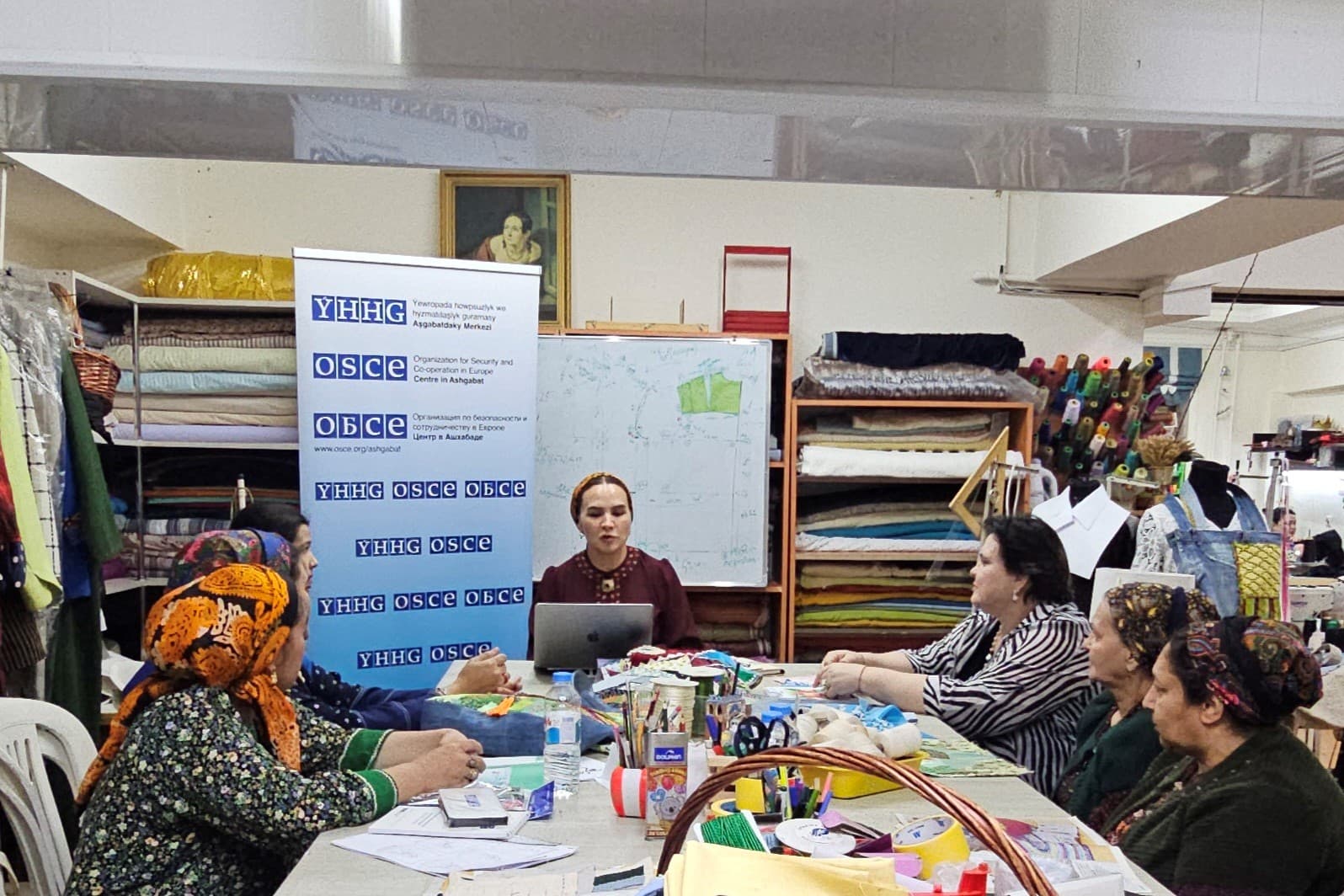 osce-supported-course-empowers-women-through-patchwork-sewing-course-turkmenistan