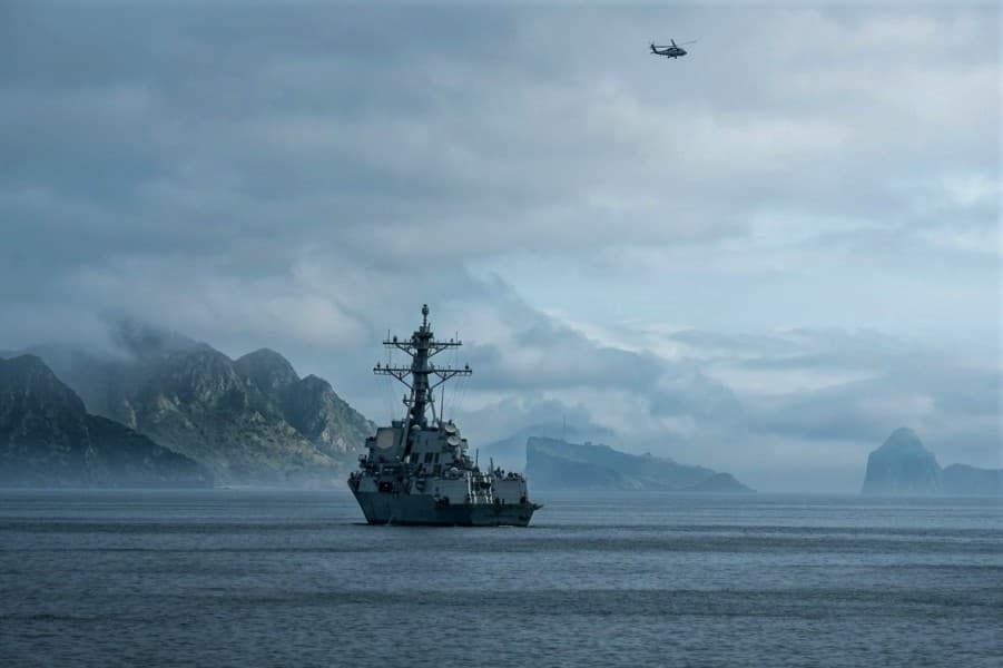 trumps-naval-trap-and-triumph-land-based-pragmatism