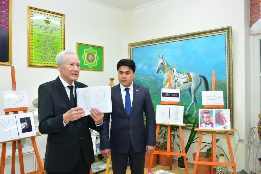 «Sungatlaryň çatrygy» taslamasy: 3D şygyryýeti. Ele alyp bolýar!