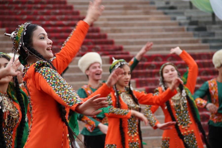 At a Cabinet of Ministers meeting on Friday, May 22, President Serdar Berdimuhamedov reviewed a plan for cultural and sporting events marking key dates in the national and international calendar