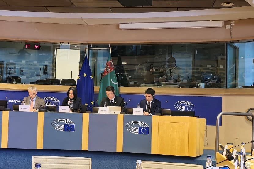 bryussel-eu-parliament-sturkmenistan-meeting