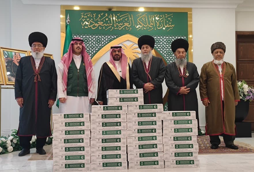custodian-two-holy-mosques-donated-25-tons-blessed-dates-turkmenistan-symbol-faith