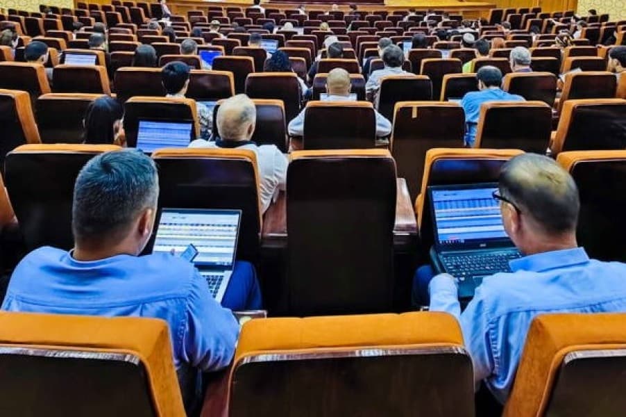 birza-habarlary-energiya-serisdeleri-we-dokma-onumleri-hepdanin-eksport-portfelinde-ondeligi-eyeleyar