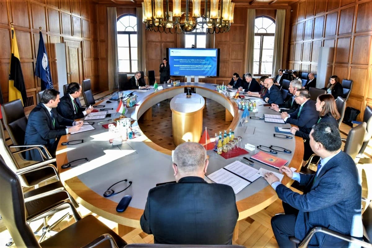 turkmenistan-germany-z5-plus-1-science-forum-halle