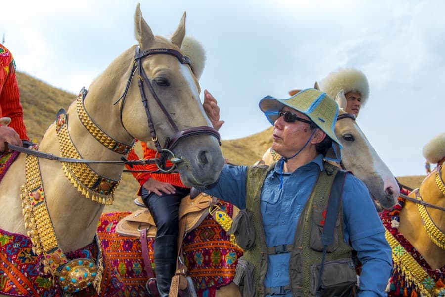 akhal-teke-horse-turkmenistans-main-tourism-brand-2026