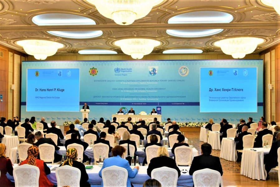 Aşgabat saglygy goraýyş howpsuzlygy boýunça ählumumy dialogyň merkezine öwrüldi