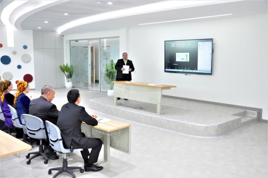 turkmenistan-bmg-nin-osus-maksatnamasy-bilen-hyzmatdaslykda-yasyl-gurlusyk-standartlaryny-ornasdyryar