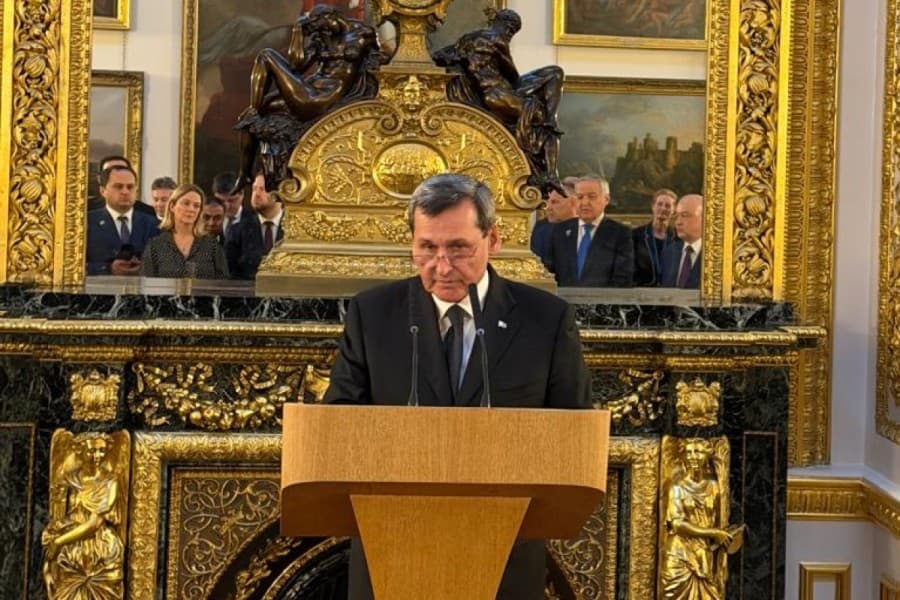 turkmenistan-britan-isewurligine-uzak-mohletleyin-maya-goyumlary-ucin-taze-ugurlary-hodurledi