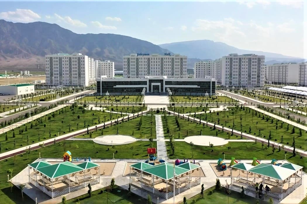 blagotvoritelnyj-fond-im-gurbanguly-berdymuhamedova-i-yunisef-rasshiryayut-partnerstvo