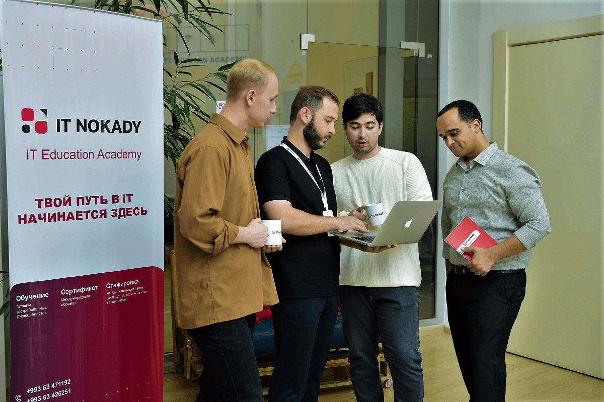 it-nokady-defenders-day-it-initiative-ashgabat