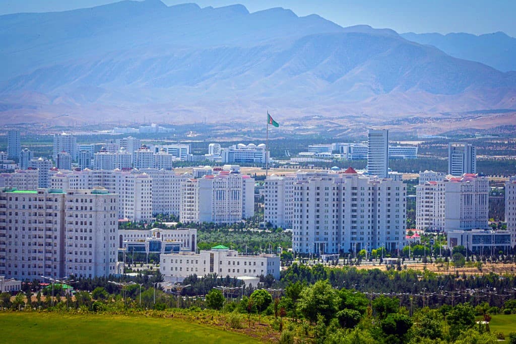 central-bank-and-countrys-leading-commercial-banks-are-modernizing-their-it-infrastructure