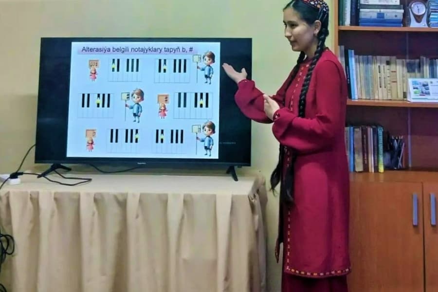 musical-meanings-and-digital-code-danatar-ovezov-college-rehearsed-future