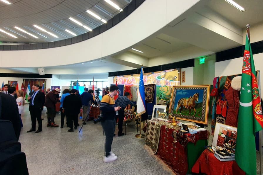 akhal-teke-horses-banks-danube-turkmenistan-unveils-its-motto-year-vienna