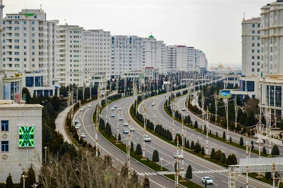 investments-growth-ai-and-labor-standards-key-points-turkmenistans-cabinet-meeting