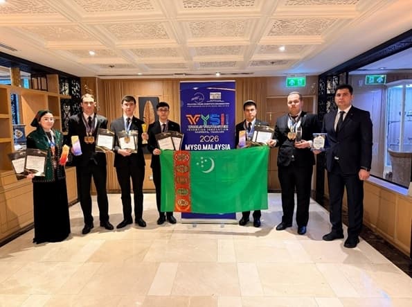 ocherednoj-uspeh-turkmenskih-studentov-vysokie-nagrady-na-mezhdunarodnom-konkurse-v-bangkoke