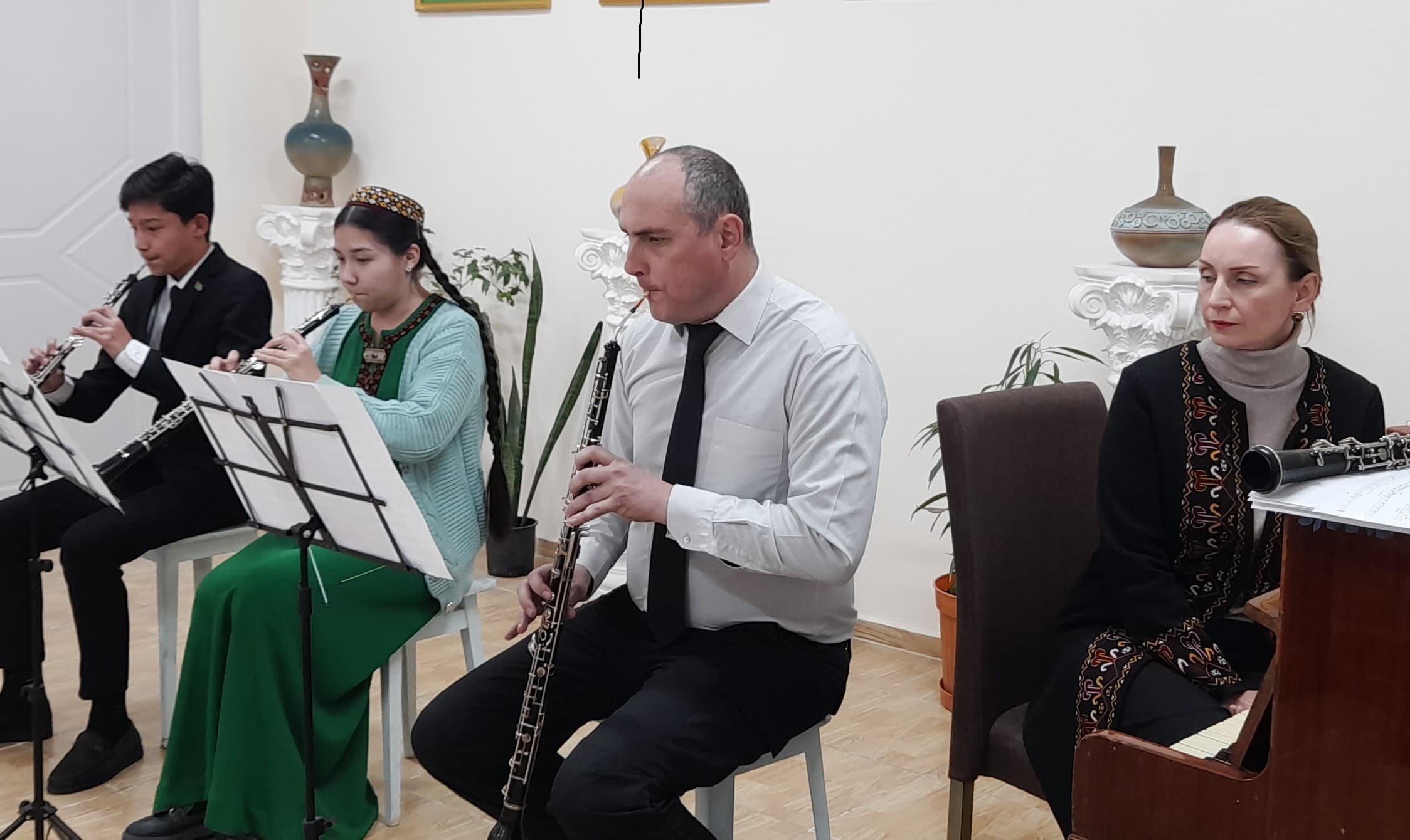 muzykalnaya-argonavtika-kak-proshel-morskoj-koncert-v-shkole-imeni-byashima-nurali