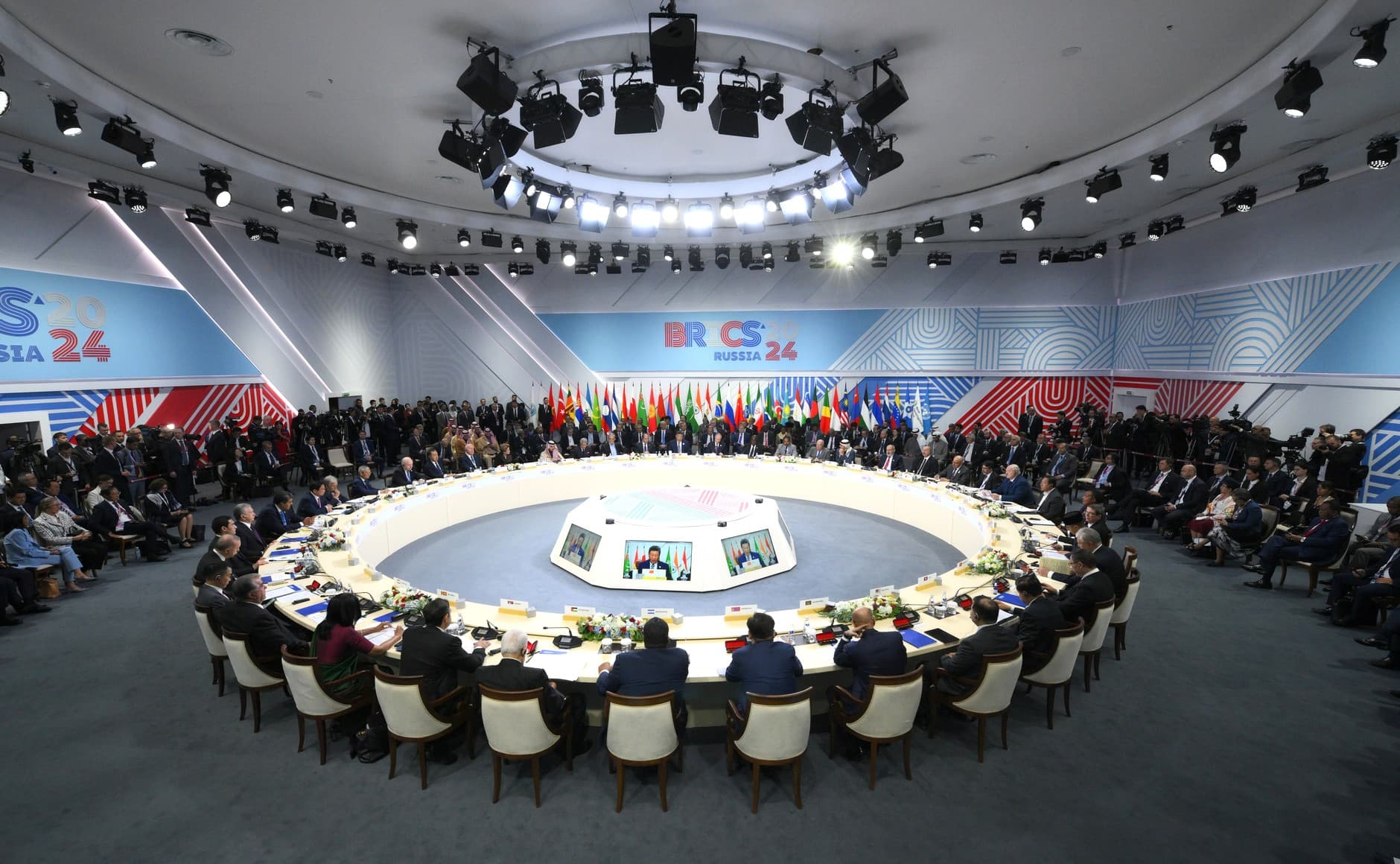 Türkmenistanyň Prezidenti “BRICS” sammitinde çykyş etdi: esasy ugurlar